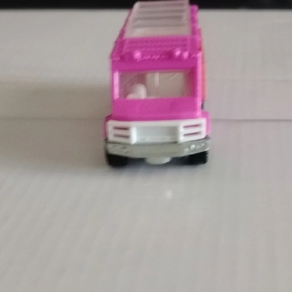 Pink Charms Blow Pop Truck